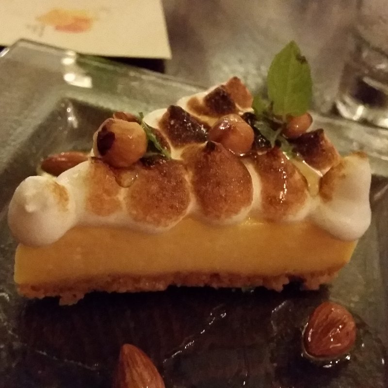 はちみつレモンケーキ(カフェ ラ・ボエム 新宿御苑 （La Boheme）)