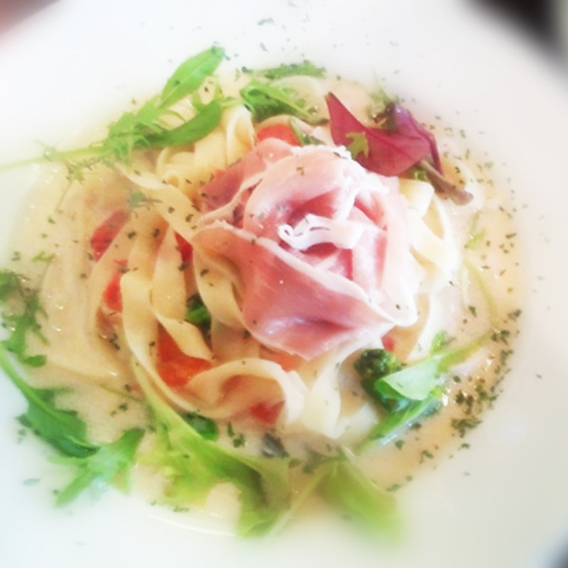 生ハムと菜の花のグリエールクリームスパゲッティ(CARA 南越谷店 （カーラ）)