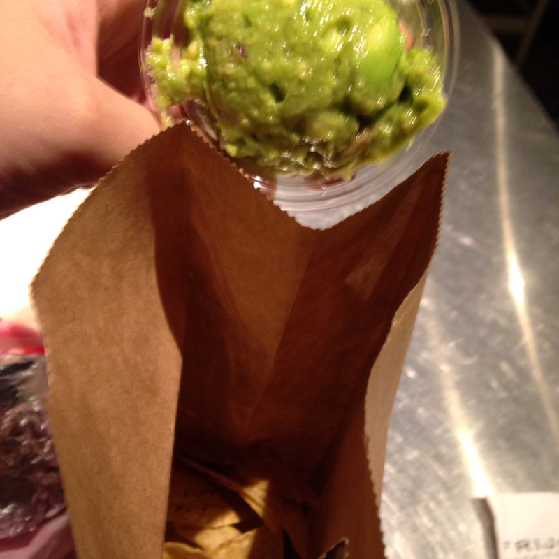 ワカモーレ&ワカモーレツ(FRIJOLES フリホーレス 麻布十番店 AZABU-JUBAN)