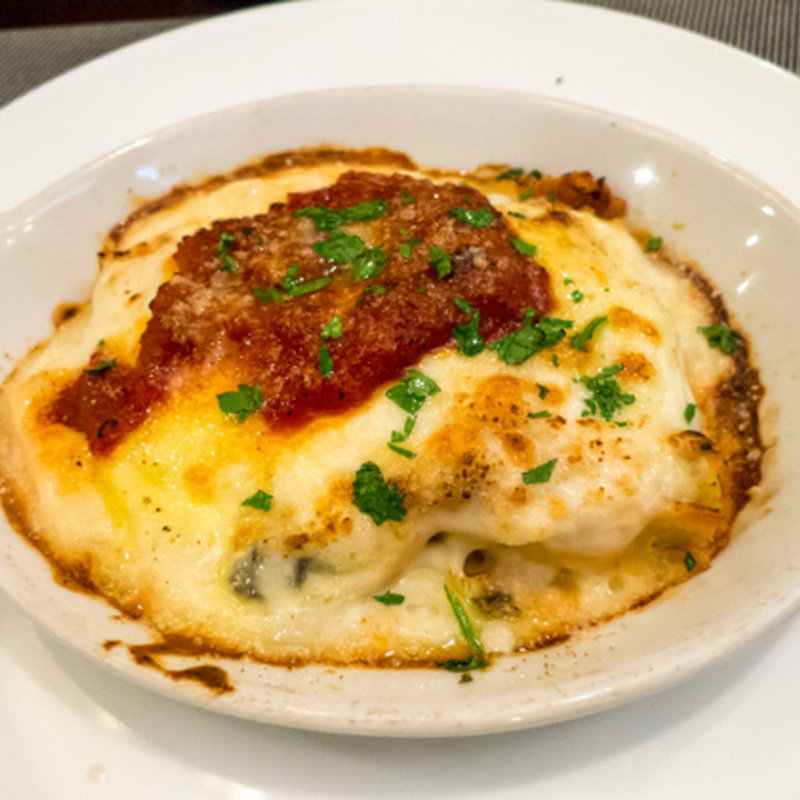 牡蠣とキャベツ、チーズのラザニア (RISTORANTE La Ciau)