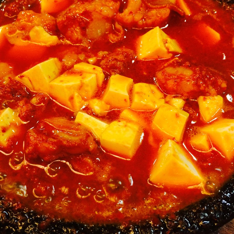 和牛石焼ホルモン豆腐入り(ヒノマル食堂有楽町店)