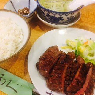 牛たん定食(牛タン炭焼　利久　渋谷ヒカリエ店)