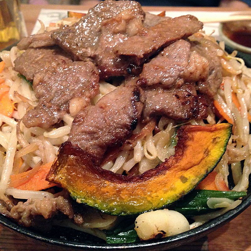 ジンギスカン鉄板焼(北海道料理 札幌銀鱗 ラゾーナ川崎店)