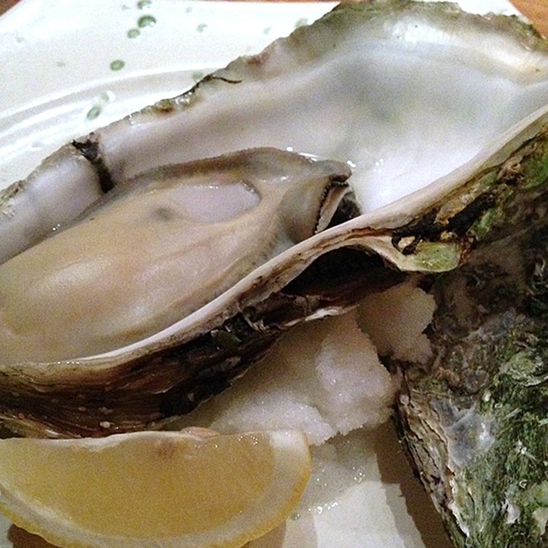 焼き殻牡蠣(和食 えん 丸の内オアゾ店)