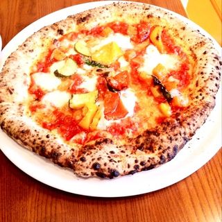 ヴェルドゥーレ(Pizzeria Trattoria Vomero)