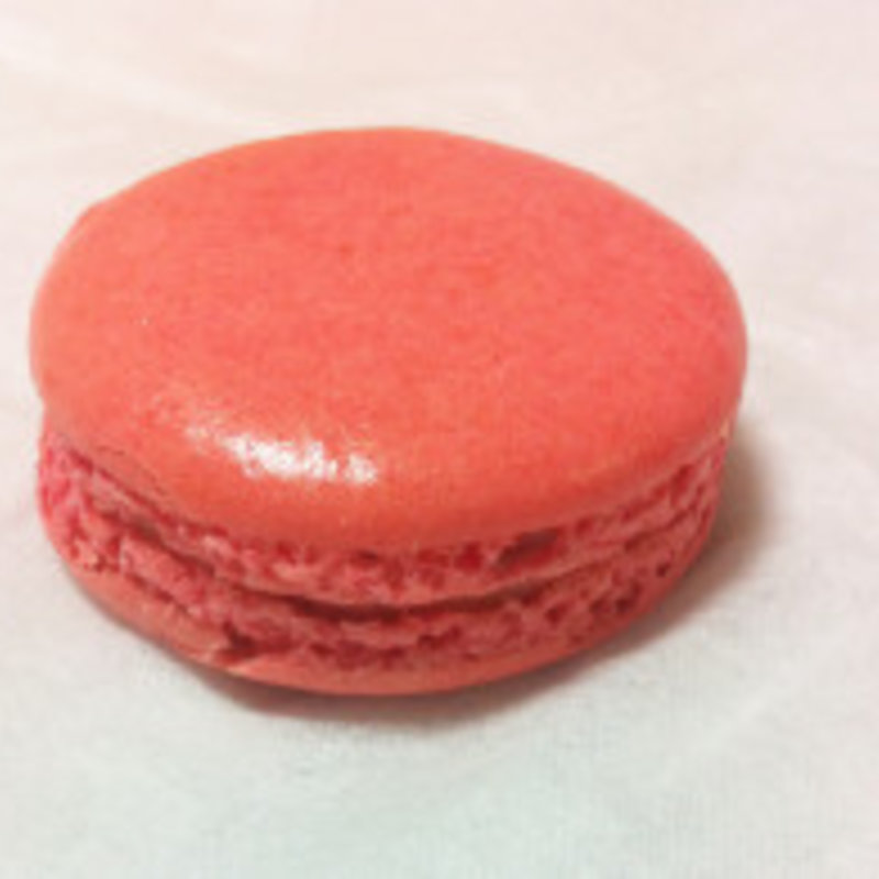 マカロン　木苺(雪ノ下)