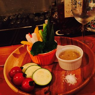 彩り野菜のバーニャカウダ(コックダイナー)