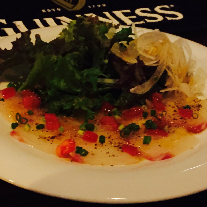 真鯛のカルパッチョ(Bar HOP)