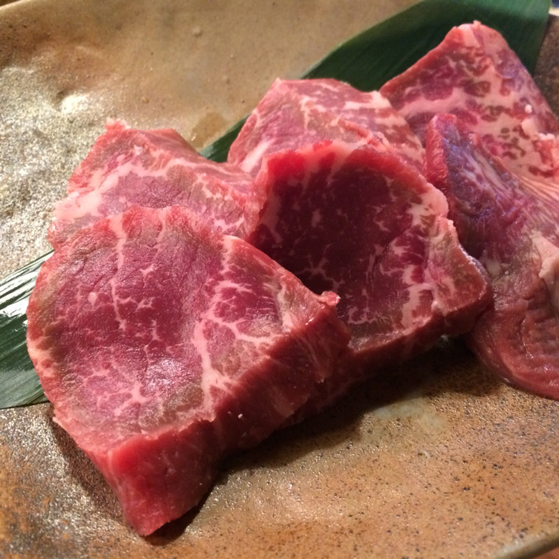 赤身(肉割烹 牛弁慶 新橋総本店)