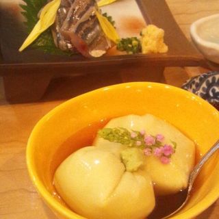 アボカド豆腐(美酒美燗 煮りん)