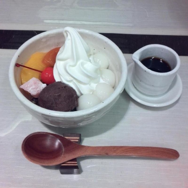 クリーム白玉あんみつ(銀座 立田野 相鉄ジョイナス店 （たつたの）)