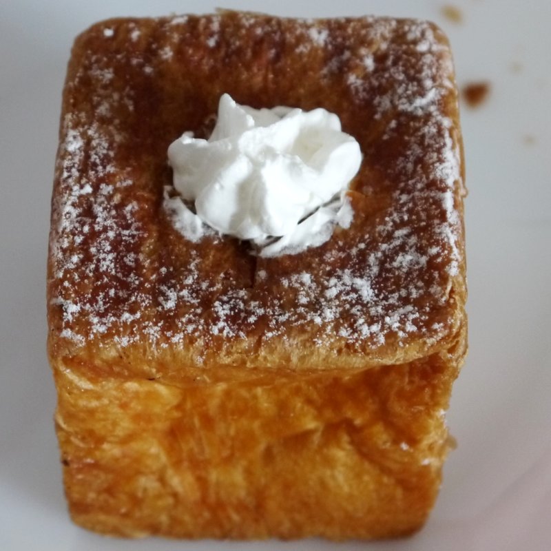 MIYABI　キューブ(CAFE＆BAKERY MIYABI 橋本店 （カフェ＆ベーカリー ミヤビ）)