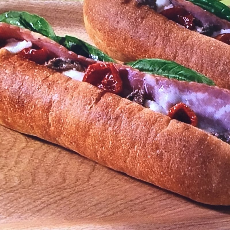 カプレーゼサンド(ラ ジョワ ド ヴィーヴル)