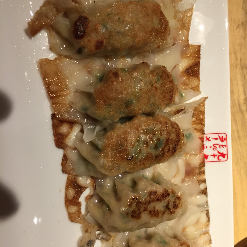 手作りパリパリギョーザ(九十九ラーメン)