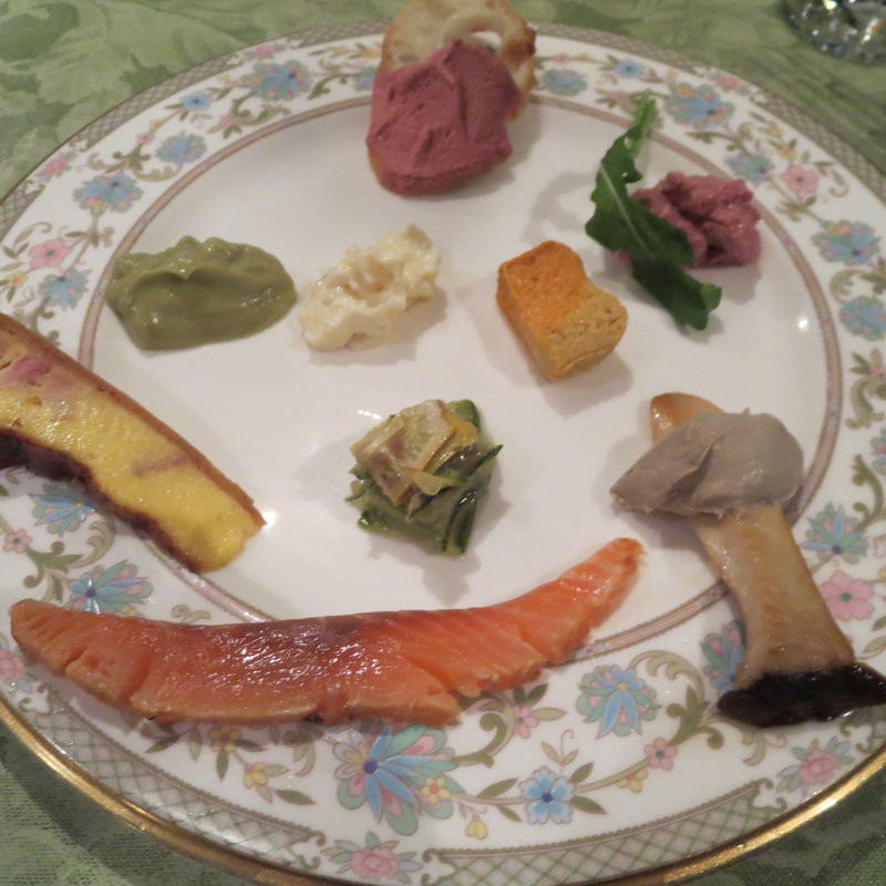 前菜の盛り合わせ (リストランテ　ジェノバ)
