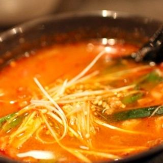 赤舌辛スープ(手作りホルモン焼き ぶたさま)