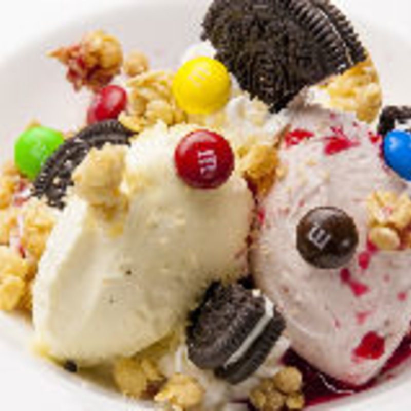 ストロベリーバニラサンデー(世界のビール博物館 東京スカイツリータウン・ソラマチ店)