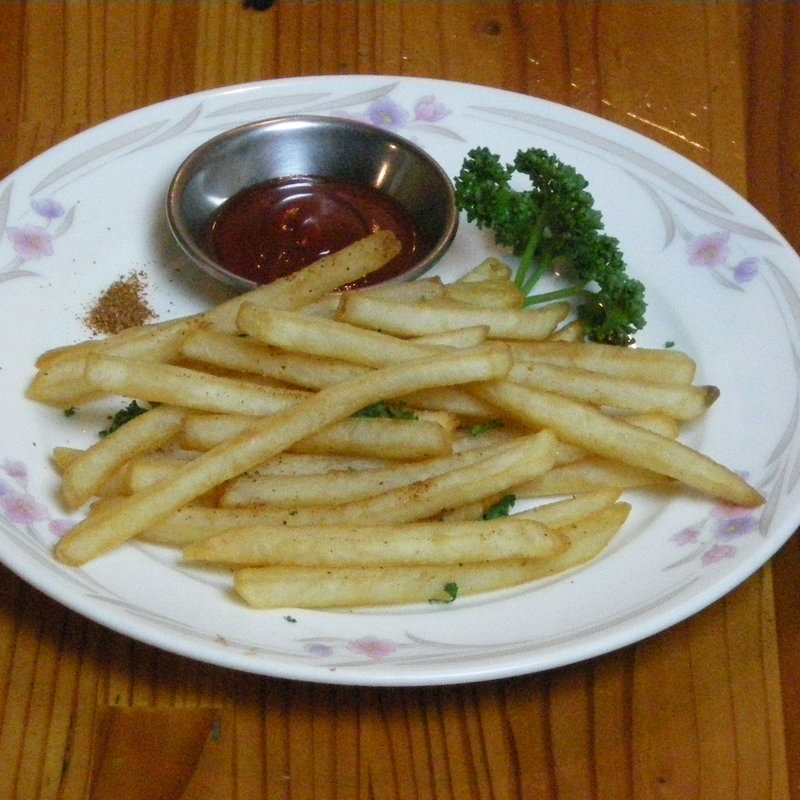 フライドポテト(デウラリバッティ （デウラリ食堂）)