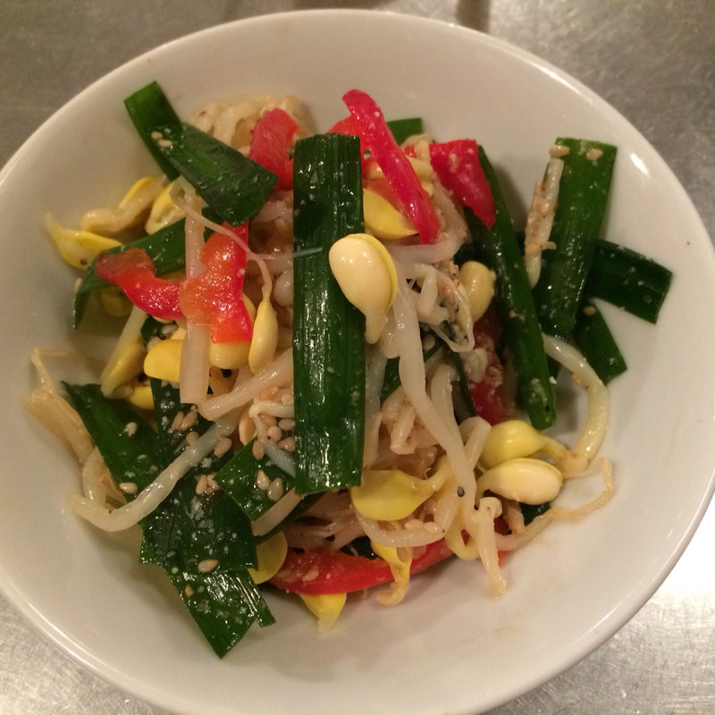 塩豆もやし(神保町食肉センター)