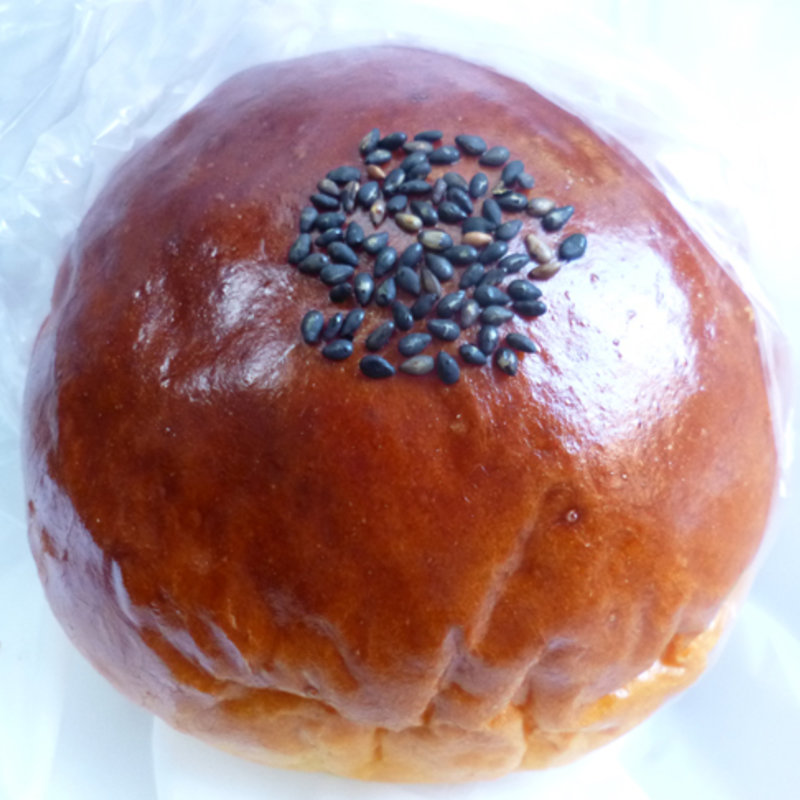 十勝姫のこしあんぱん(クローバー)