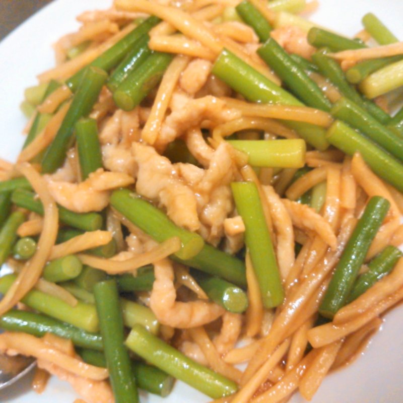 豚とニンニクの芽炒め定食(中華料理 唐園)