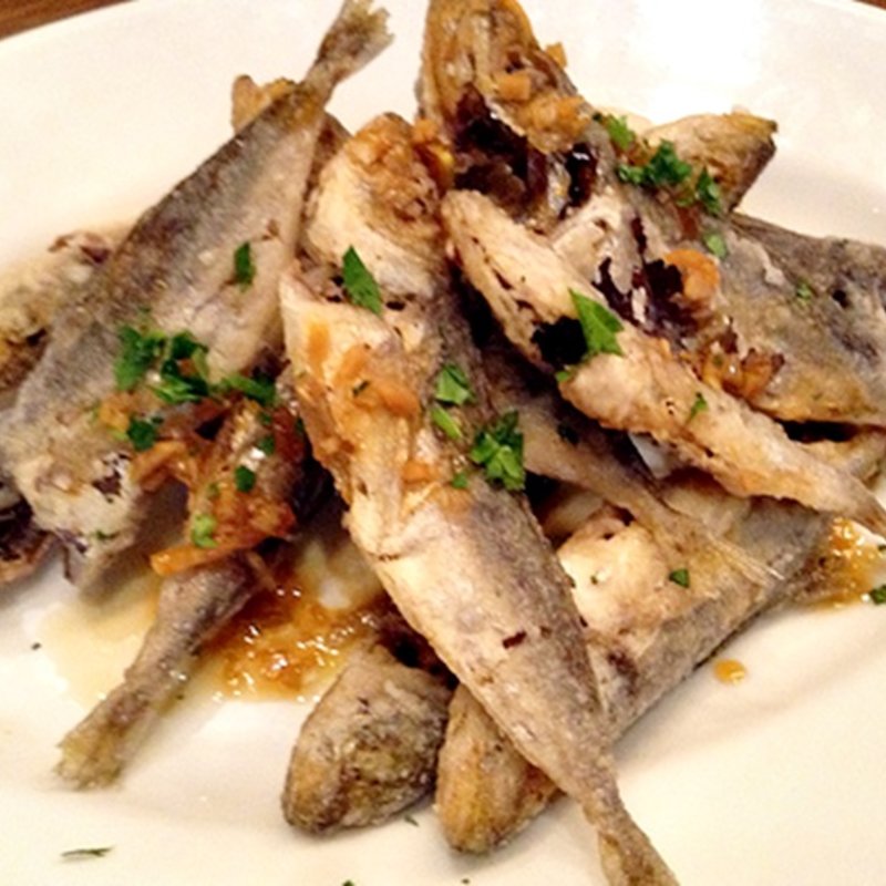 豆あじのカリカリ揚げ 南蛮ソース(YONA YONA BEER WORKS 赤坂店 （よなよな ビアワークス【旧店名】よなよな ビアキッチン）)