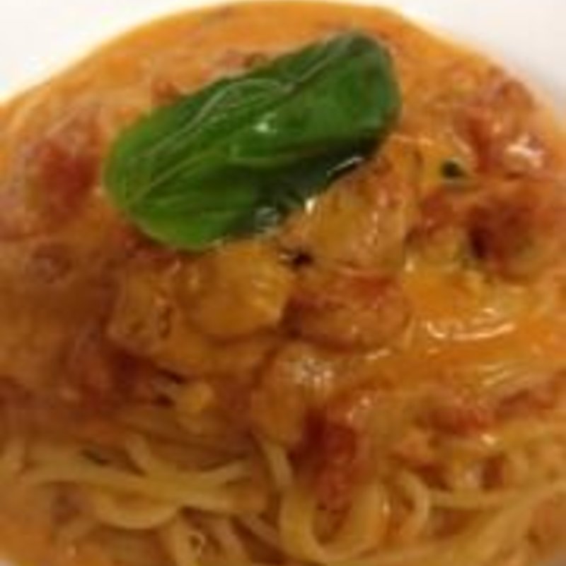 生ウニとトマトクリームのスパゲッティ(ホワイトロータス （White Lotus）)