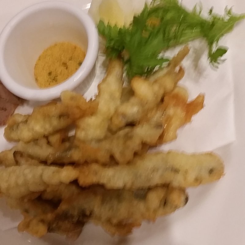 湖鮎のビアフリット(ミュンヘン)