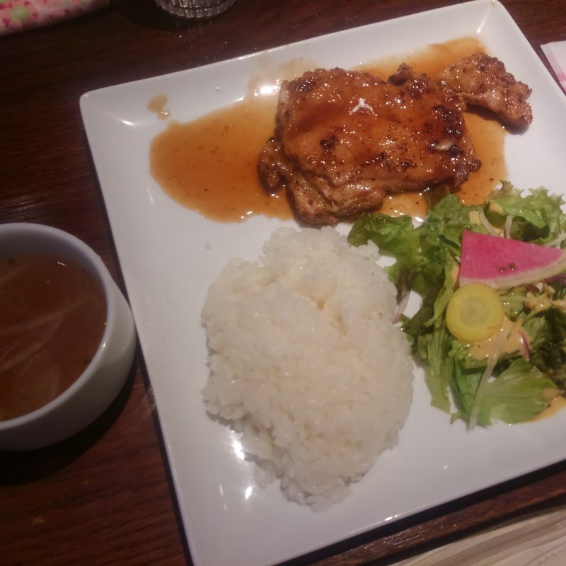 日替わりランチ(火曜日)・チキンソテー(キッチン ハセガワ （Kitchen Hasegawa）)