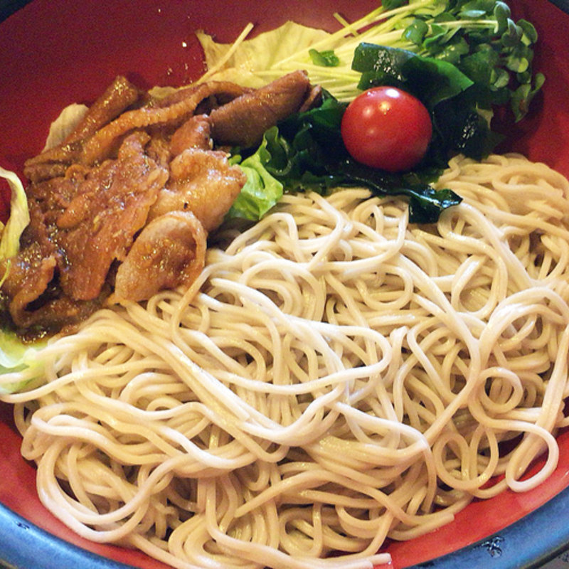 当店自慢 ごまだれそば(巴屋)