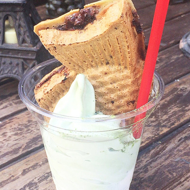 たいやきソフト抹茶(ひいらぎ)