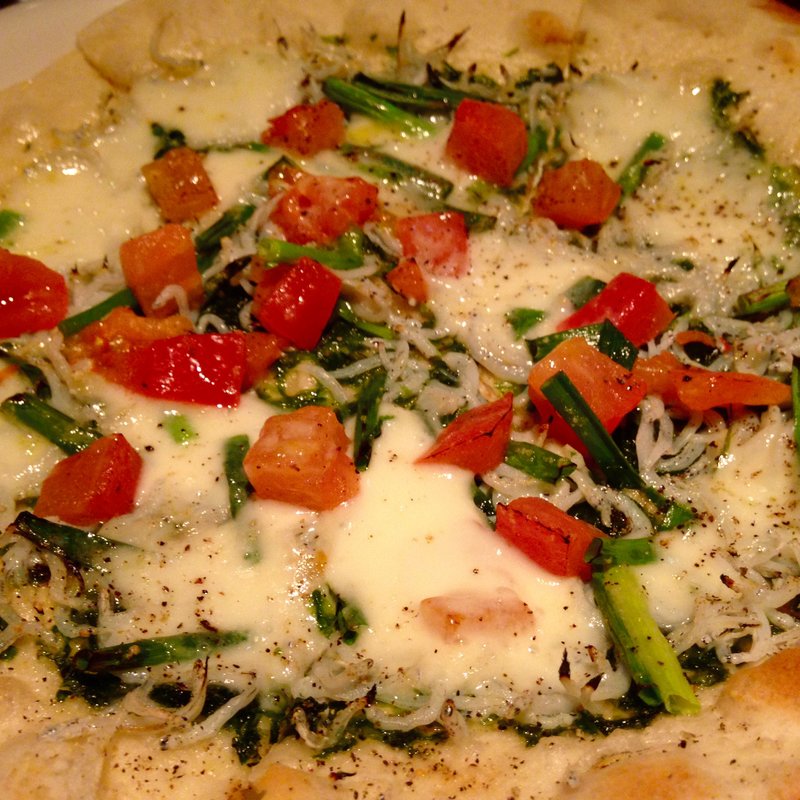 しらすと生海苔のピザ(スミヤ 新宿（SUMIYA）)