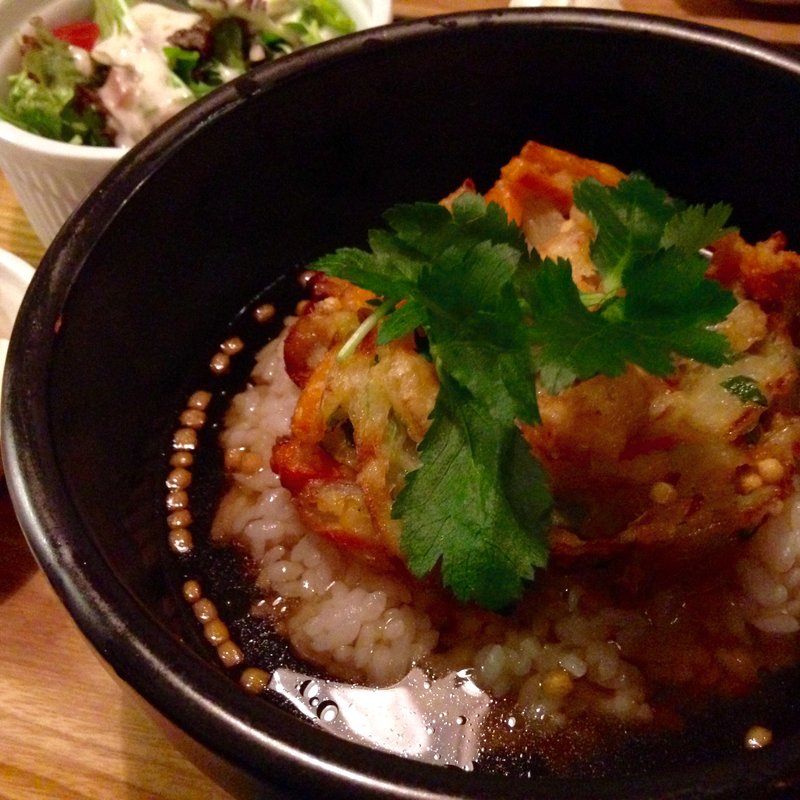 海鮮かき揚げのだし茶漬け(あかりまど)