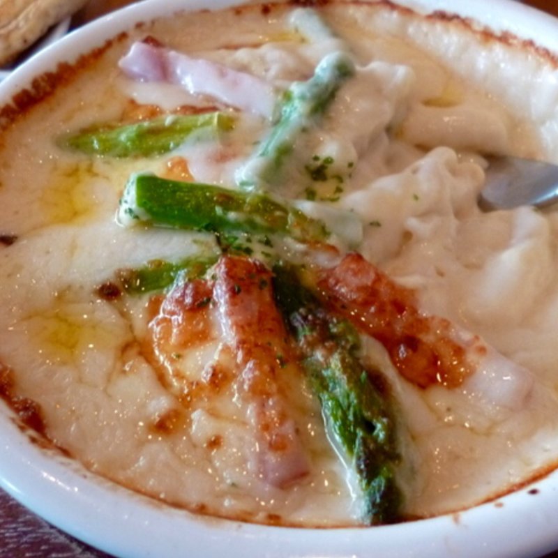 厚切りベーコンと三種のチーズグラタン(グレイスガーデンプラス)