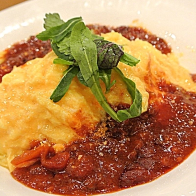 モッツァレラチーズとナスのボロネーゼソースオムライス(グレイスガーデンプラス)