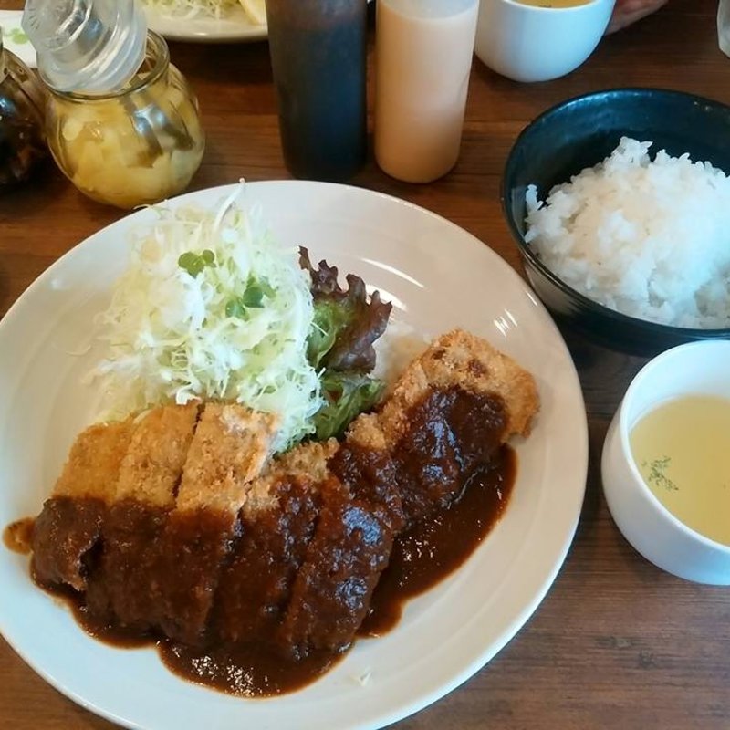 ビフカツ(洋食ますだ)