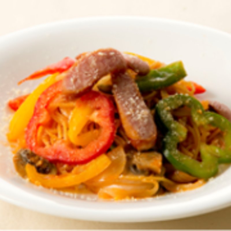 粗びきソーセージのナポリタン(ビバナポリ)