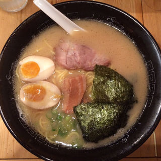 特丸(らーめん金伝丸 渋谷本店)