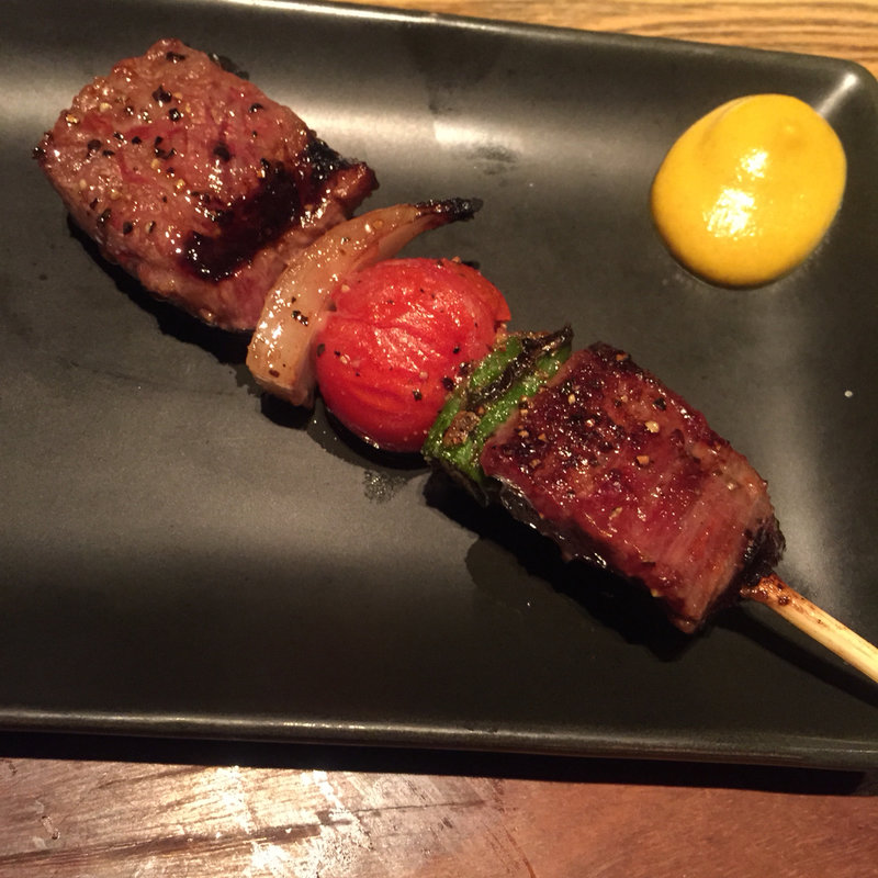 和牛さがり串 塩(焼とりの八兵衛 六本木店)