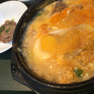 豚スンドゥブセット(韓国料理店 コパン・コパン)