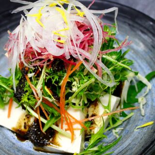 お豆腐のサラダ(Baki （バキ）)