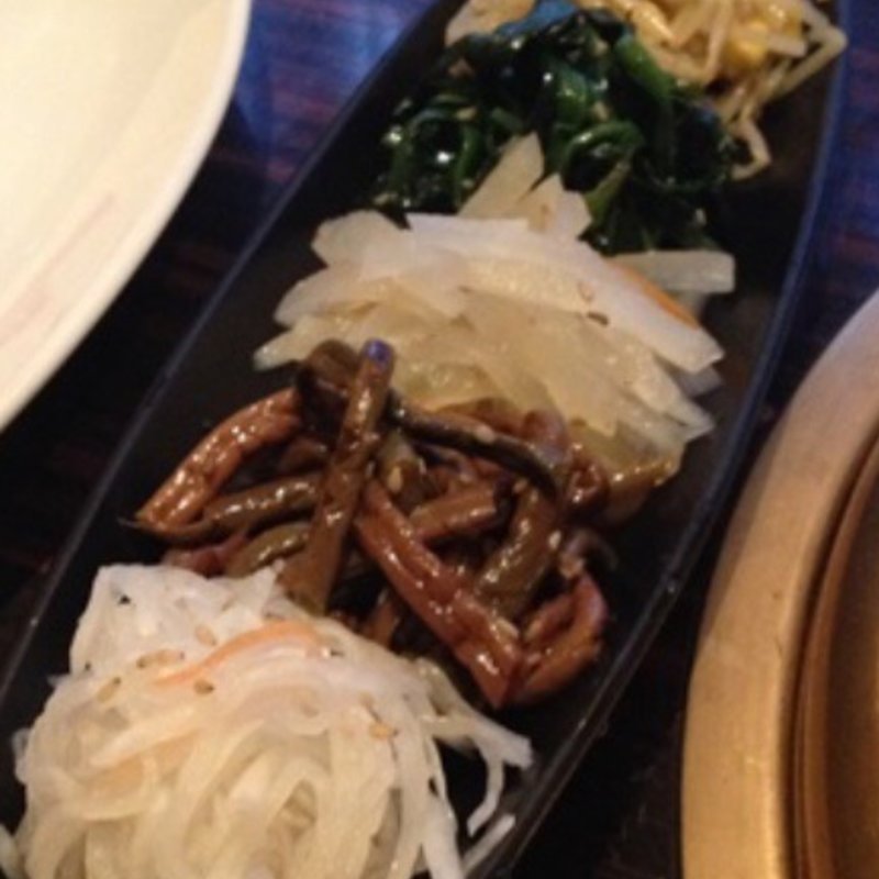 ナムル(創作焼肉 神戸 牛乃匠)