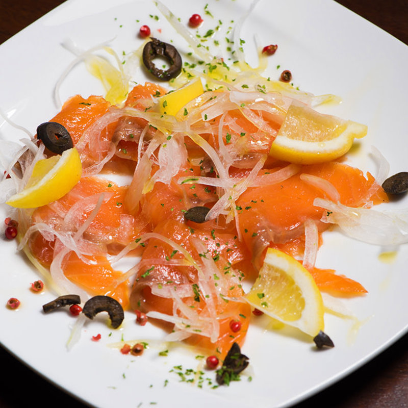 スモークサーモンのカルパッチョ(ボイボイ （boiboi）)