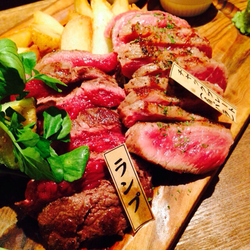 馬肉の熟成肉(馬酒場 ボブリー)