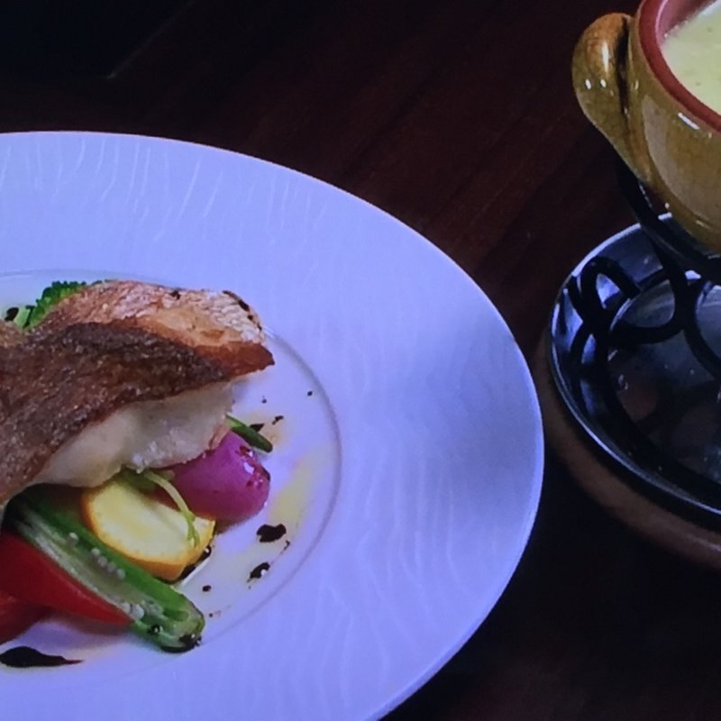 鮮魚とお野菜のバジル風味のチーズフォンデュ(37 )