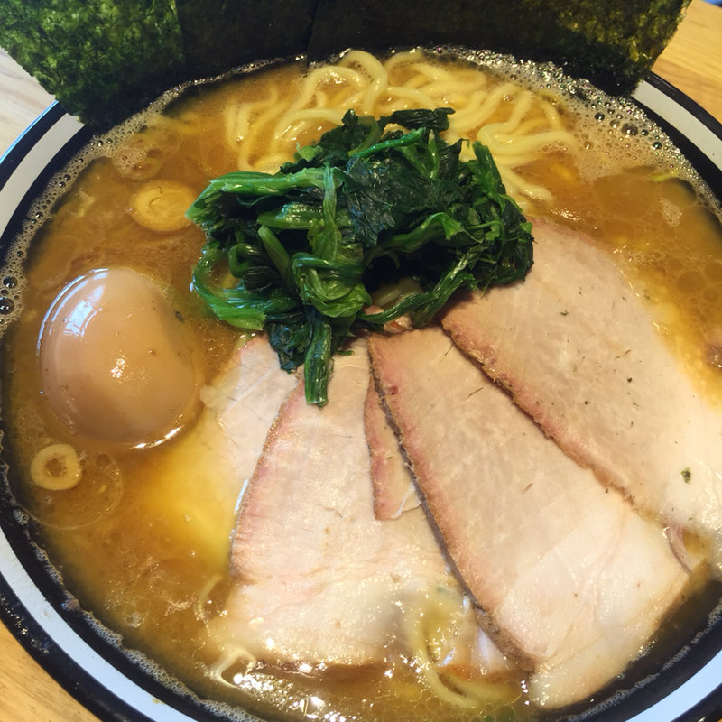 大盛りチャーシューメン(横横家)