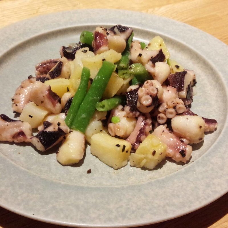 本日のデリ　タコとじゃがいもといんげんのマリネ(100本のスプーン FUTAKOTAMAGAWA)