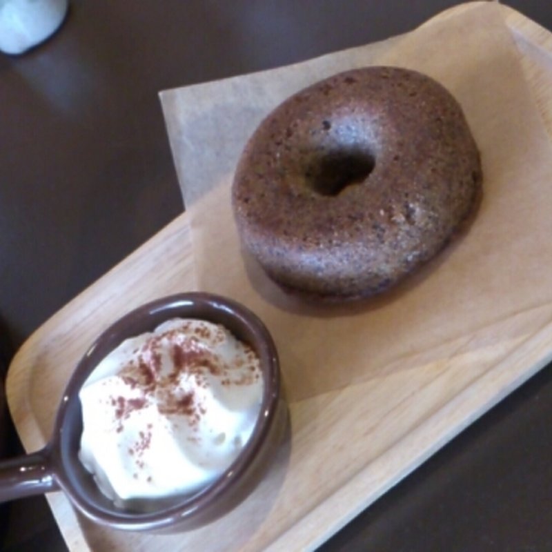 焼きドーナツコーヒー味(うさぎとぼく)