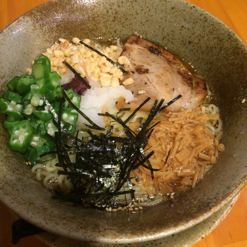 冷やしラーメン(らぁ麺やったる！ 新宿店)