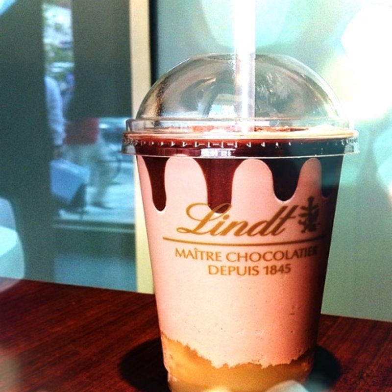 ショコラドリンク　柚子(リンツ ショコラ ブティック＆カフェ 表参道 フラッグシップ)